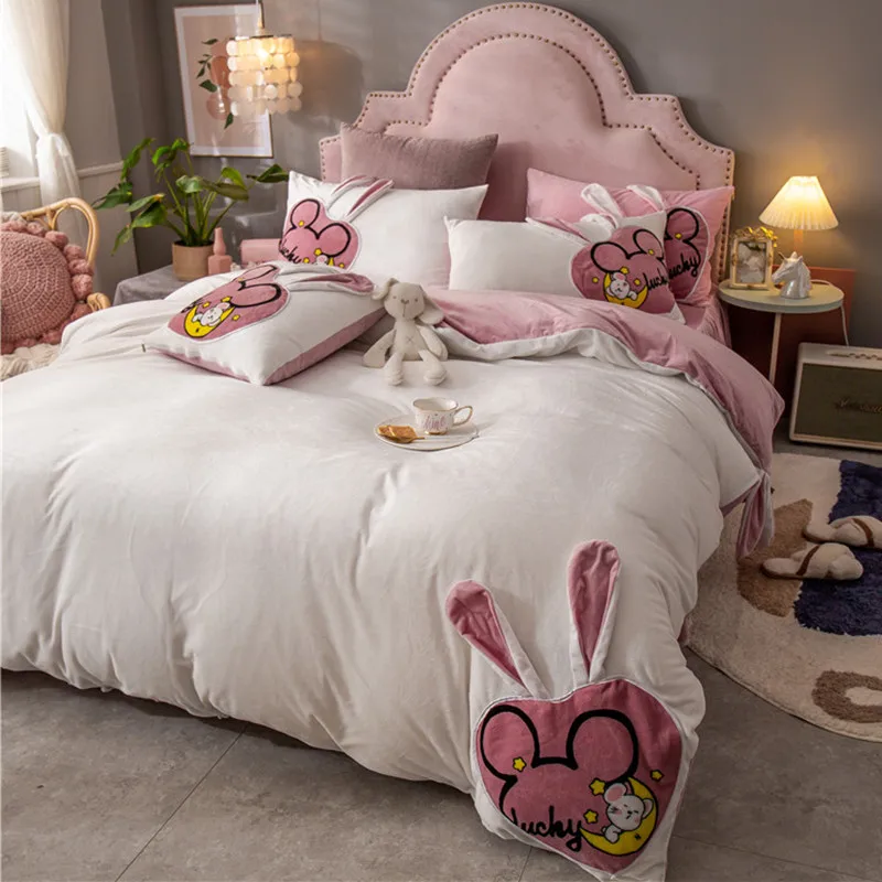 

Winter Coral Fleece Korean Style Cartoon Pattern Four Pieces Bedding Set Cute M30