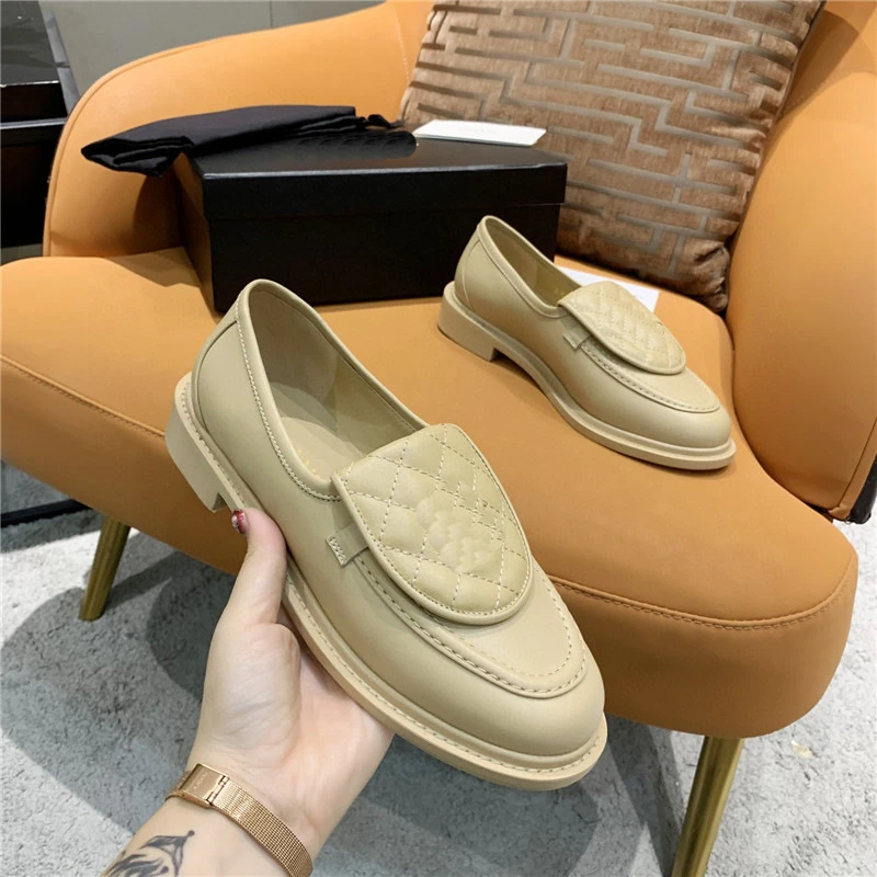 

Fragrant Wind Medieval Ribbed Women's Loafers Ballet Flat Shoes Comfortable and Versatile Designer Shoes Women Luxury 2021
