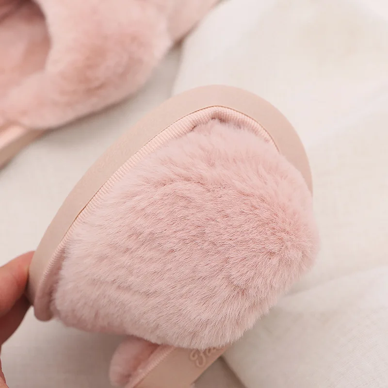 

Winter Women House Slippers Faux Fur Fashion Warm Shoes Woman Slip on Flats Female Slides Black Pink cozy home furry slippers