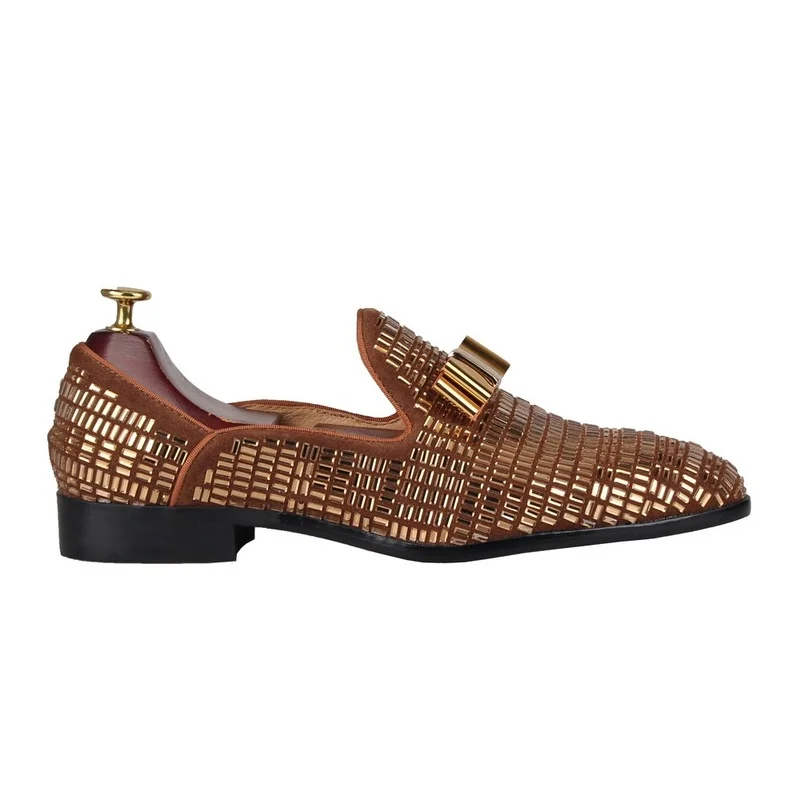 Мокасины мужские из лакированной кожи крутые лоферы атласные туфли на резинке