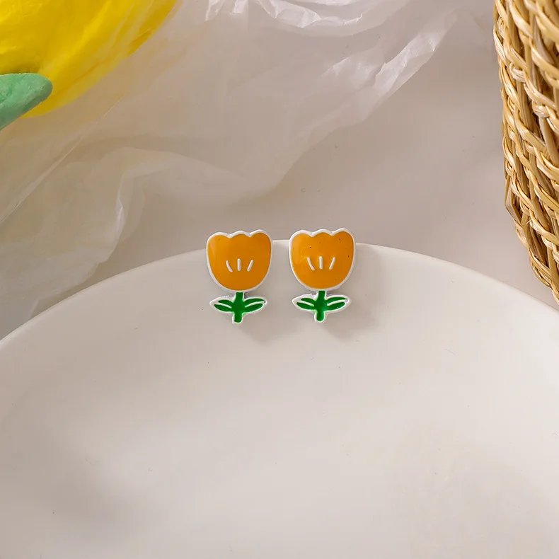 

MISSNICE New Arrivals Elegant Tulips Earrings Sweet And Cute Cartoon Flower Stud Earrings Jewelry For Women Kolczyki Damskie