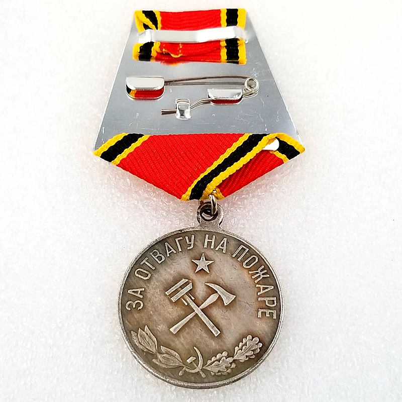 Значок ордена СССР (СССР) на булавке медаль &quotЗа мужество в огне&quot копия | Дом и