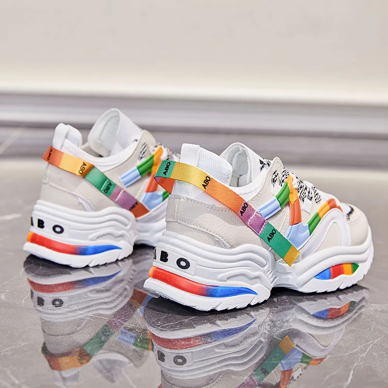 Basket Femme Новое поступление женские кроссовки на танкетке увеличивающие рост белые