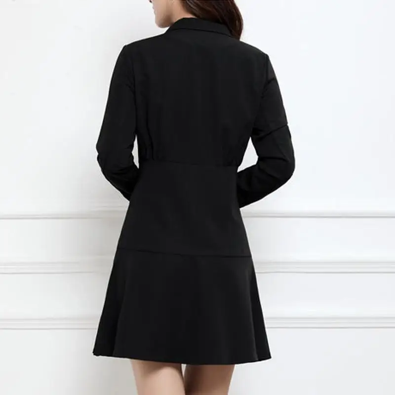 Осеннее платье-блейзер с V-образным вырезом черное повседневное двубортное