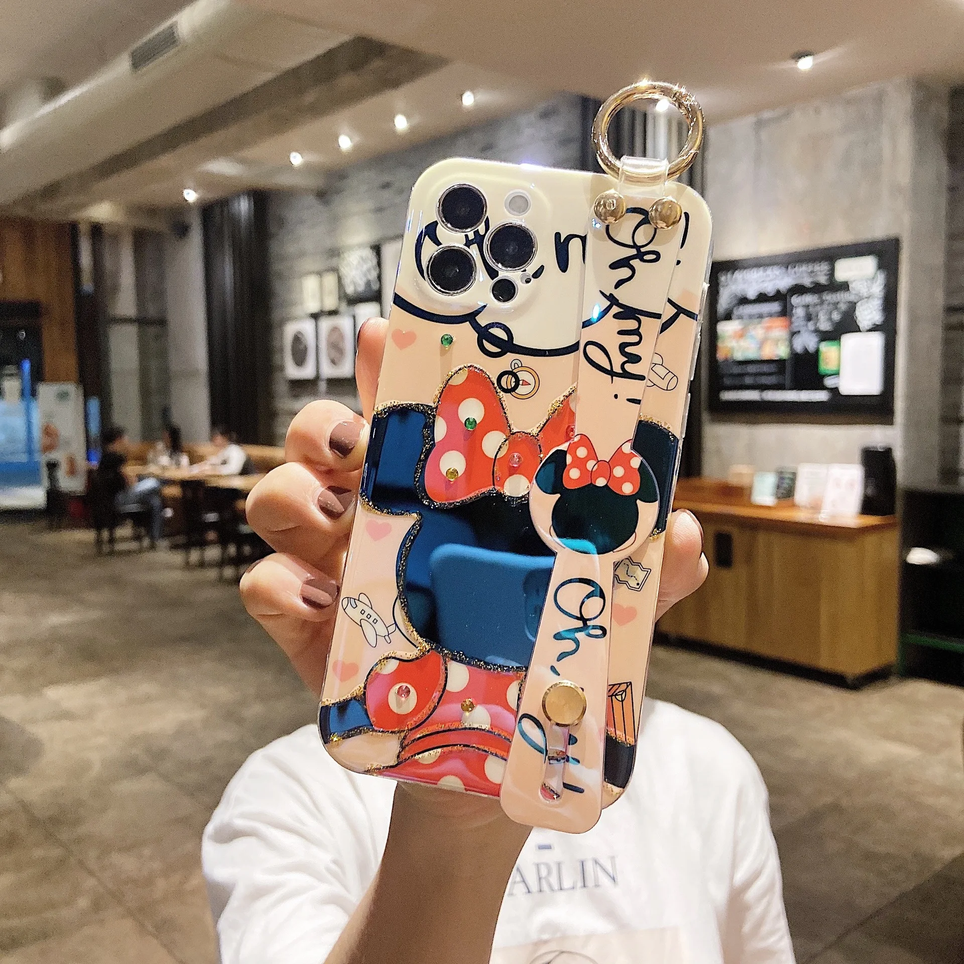 

Cartoon Mouse Phone Case For iPhone 13 Pro 12 ProMax 11 Xr XsMax 7 8 Plus X Duck Protection Silicone Cover With Wrist Strap