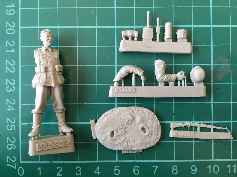 1/35 Набор для моделирования из смолы фигурка солдата | Игрушки и хобби