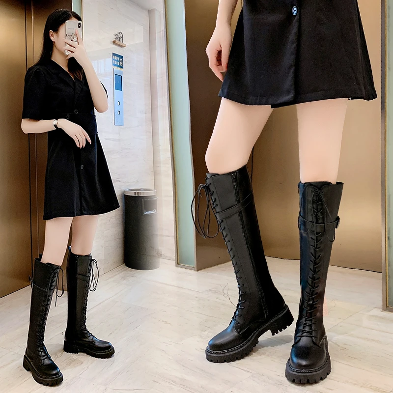 

Новые популярные женские боевые сапоги, черные кожаные сапоги на шнуровке, женские высокие сапоги до колена, женская готическая обувь на вы...