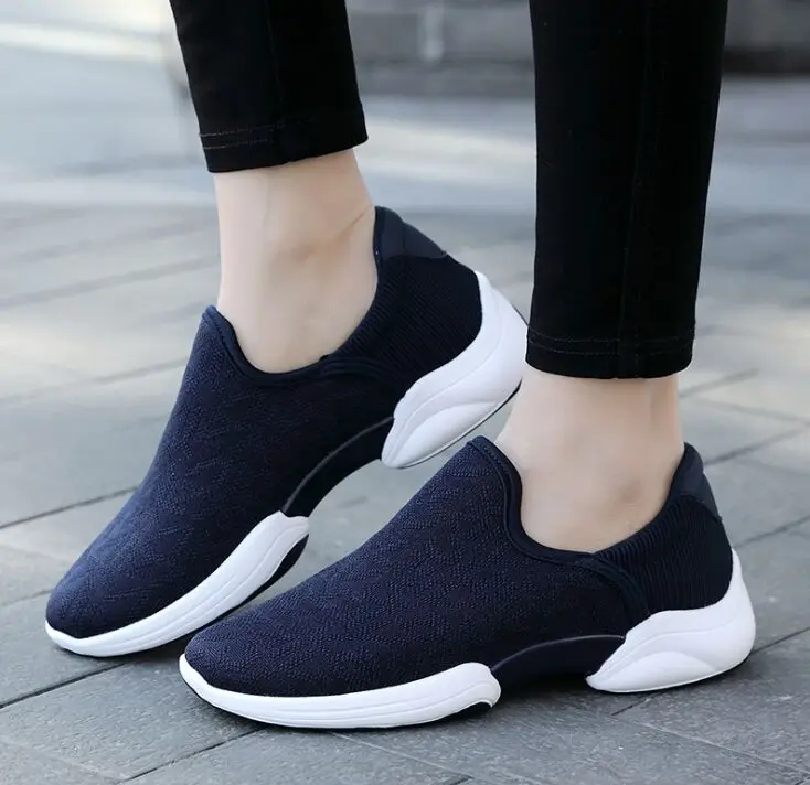 Женские дышащие кроссовки на платформе мягкие повседневные спортивные туфли