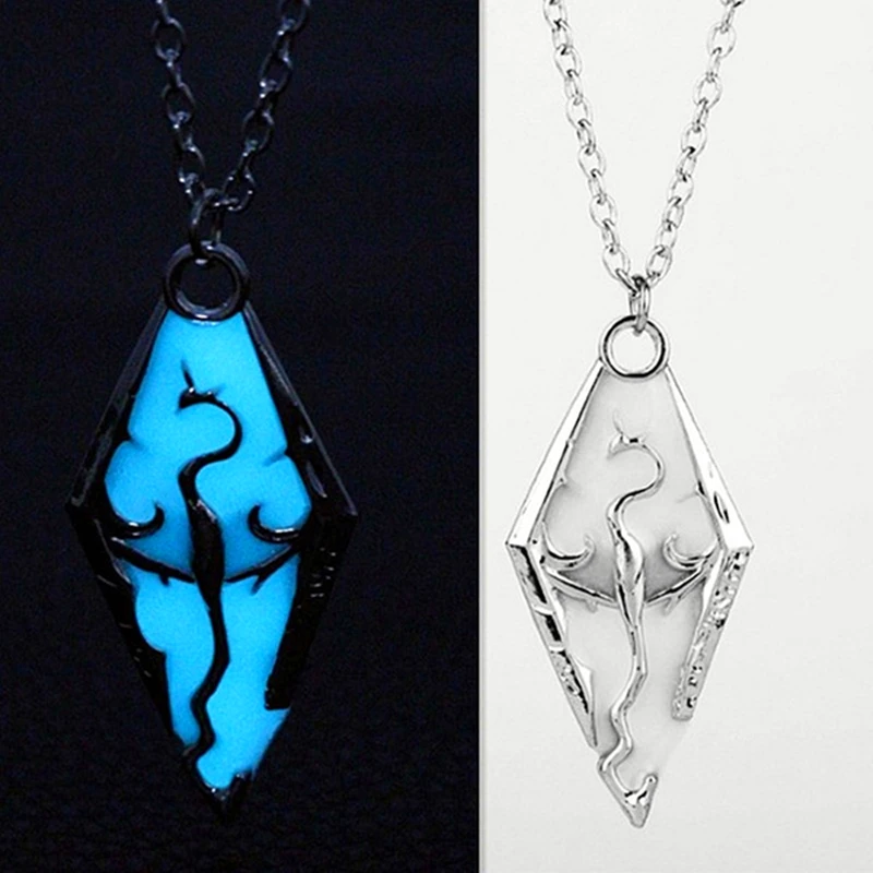 Glow in the Dark Luminous Elder Scrolls Skyrim Dragon Necklace Jewelry Link Chain Fluorescence Pendants Necklaces Accessories