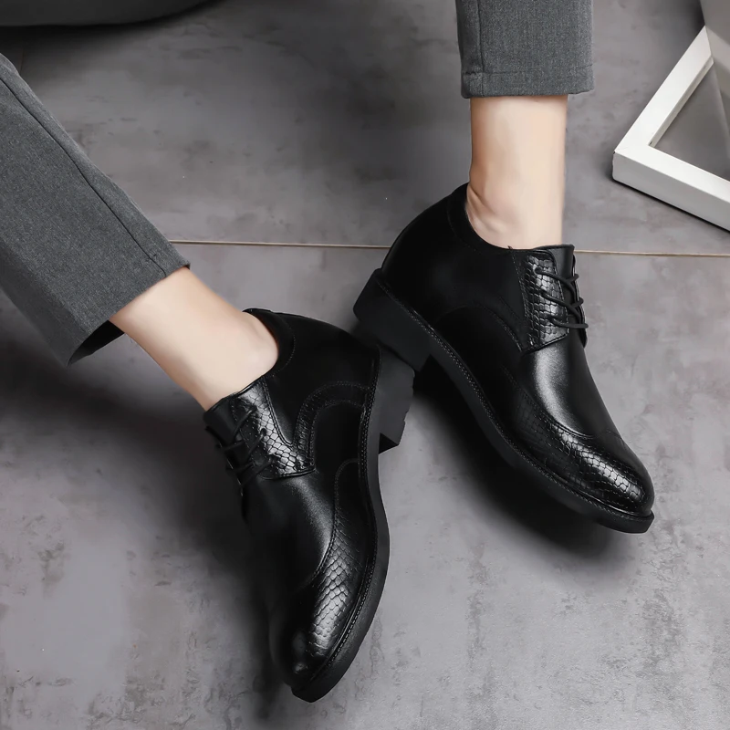 

Men wedding shoes microfiber leather formal business pointed toe for man dress shoes men's oxford flats size 36-47