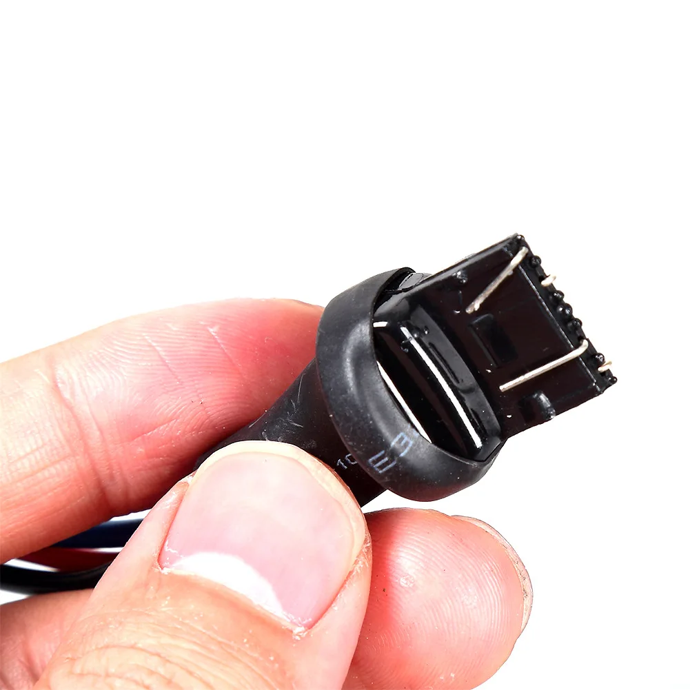 

2PCS Car 7443 Bulb Light Male Socket Plug Adapter With 3- wire Extended Wire