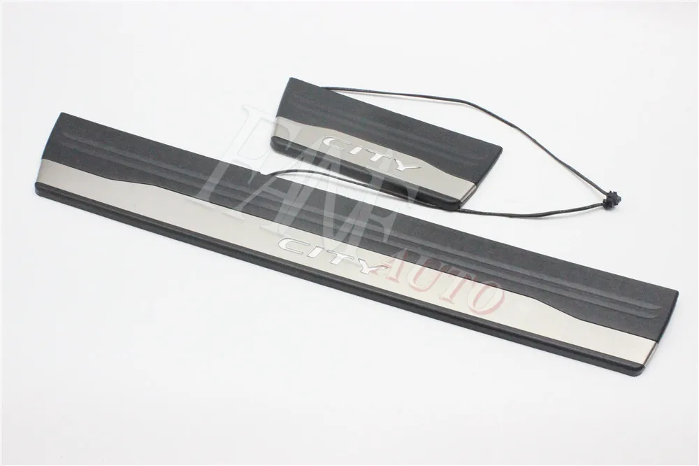 Стайлинг автомобиля светодиодная Накладка на порог из нержавеющей стали