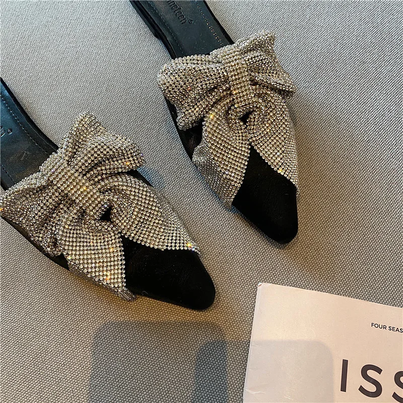 

2021 spring new Korean fashion women's shoes luxury diamond bow pointed flat bottomed half slippers women's shoes