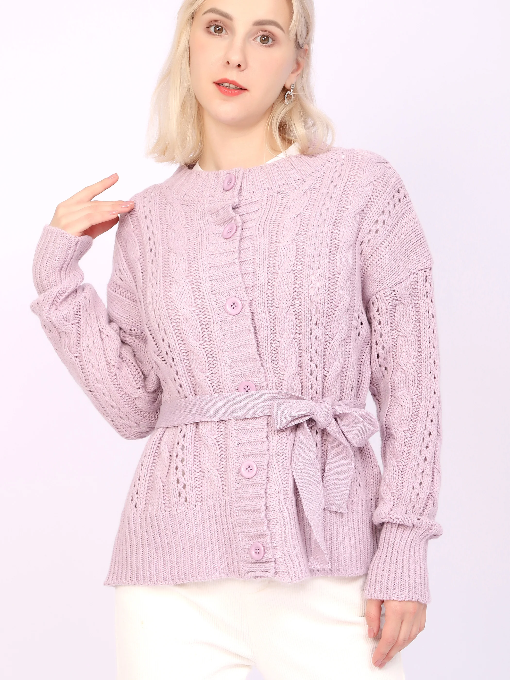 Кардиган женский свитер с длинным рукавом и ремешком пряжкой на шнуровке осень