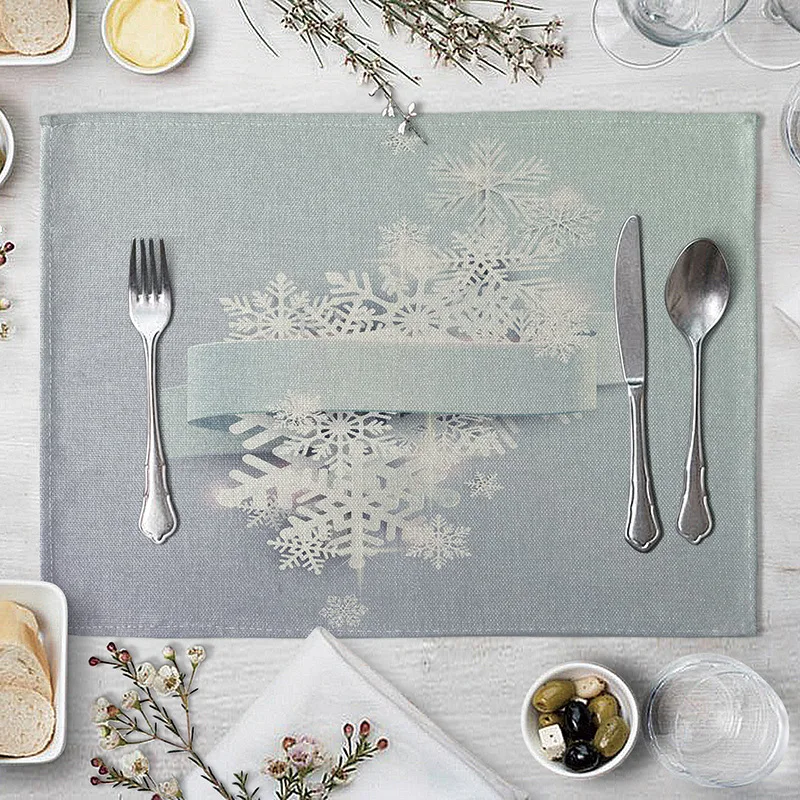 Подстилка салфетка со снежинками для обеденного стола зимний коврик