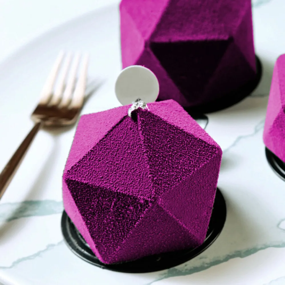 

Polygon Mousse 3D Three-dimensional Cake Silicone Mold Creative Ice Cream Baking Utensils Handmade Model