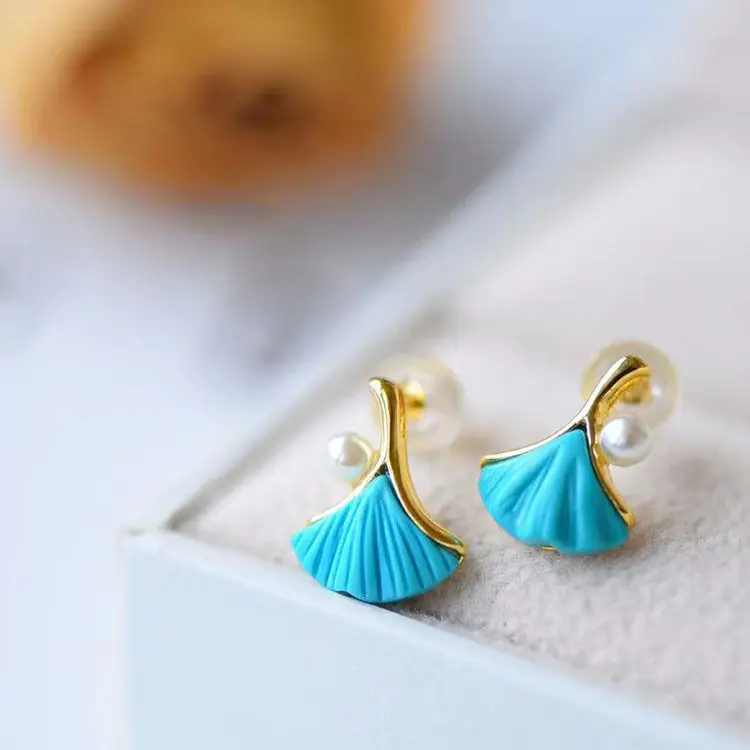 

Natural American Blue Turquoise Ginkgo Leaf Stud Earrings S925 Silver Gilding Inlaid with Pearl Birthday Gifts for Girlfriend