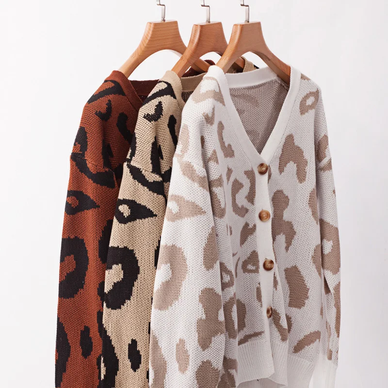 Женский трикотажный кардиган на пуговицах спереди с длинным рукавом| |