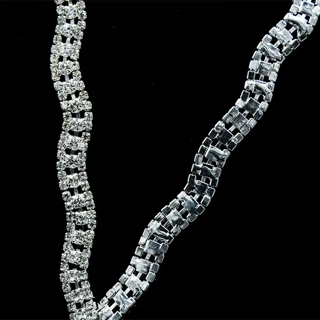 Серебряная отделка Кристалл Аппликация расшитая бисером и стразами цепь пришить