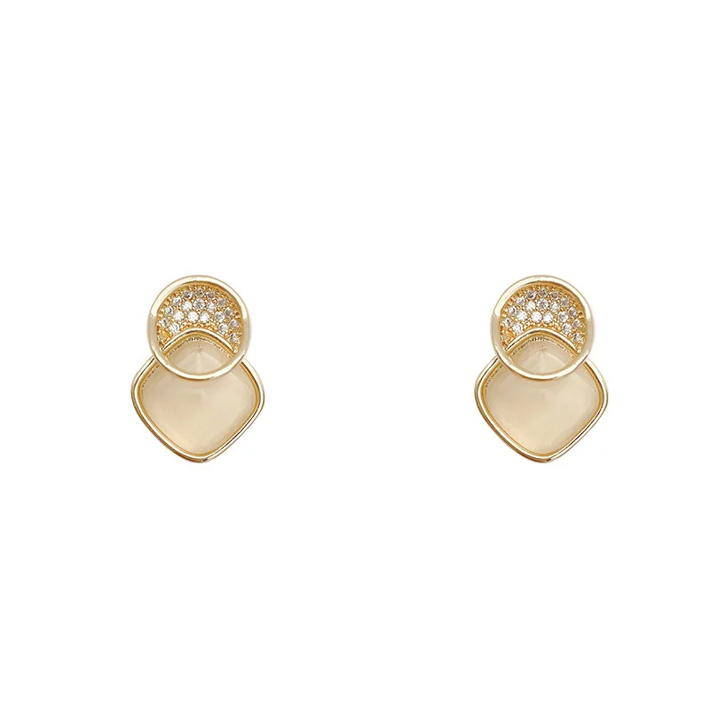 

New Geometric Cat's Eye Simple 2021 Sport Favourite Earring for Girls Luxurious Bridal Wedding