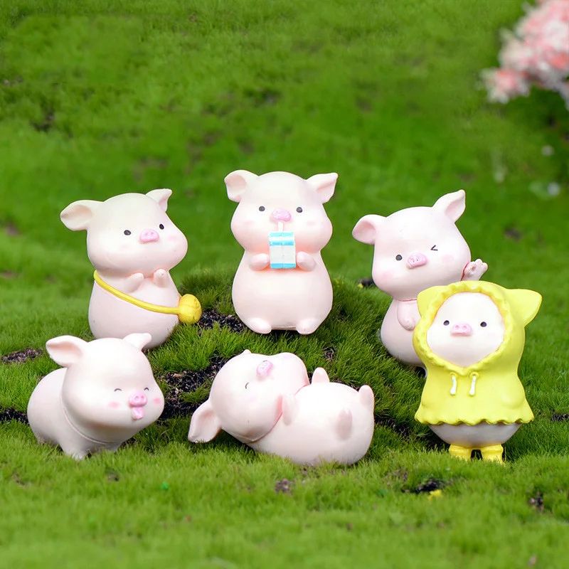 

Cute Raincoat Piggy Back Bag Succulent Ornaments Figurines Miniature Ornament Fairy Desk Fairy Decoration Crafts Figurines Decor