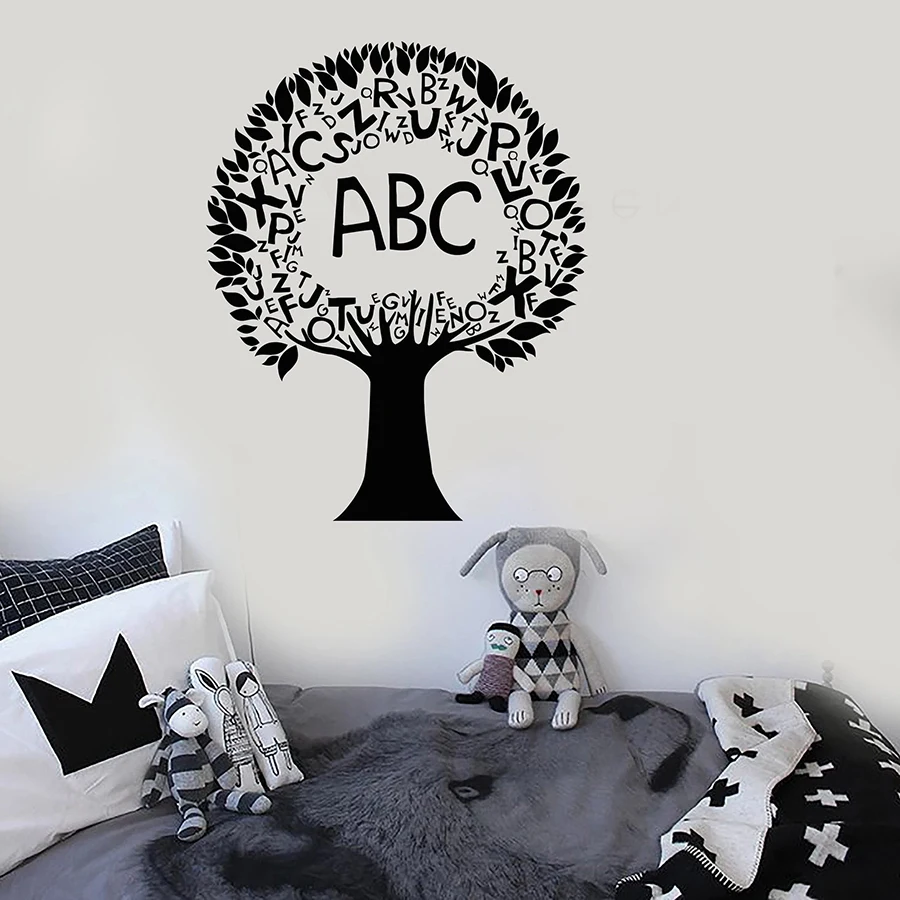 Наклейка на стену в виде алфавита с изображением дерева для детской и начальной