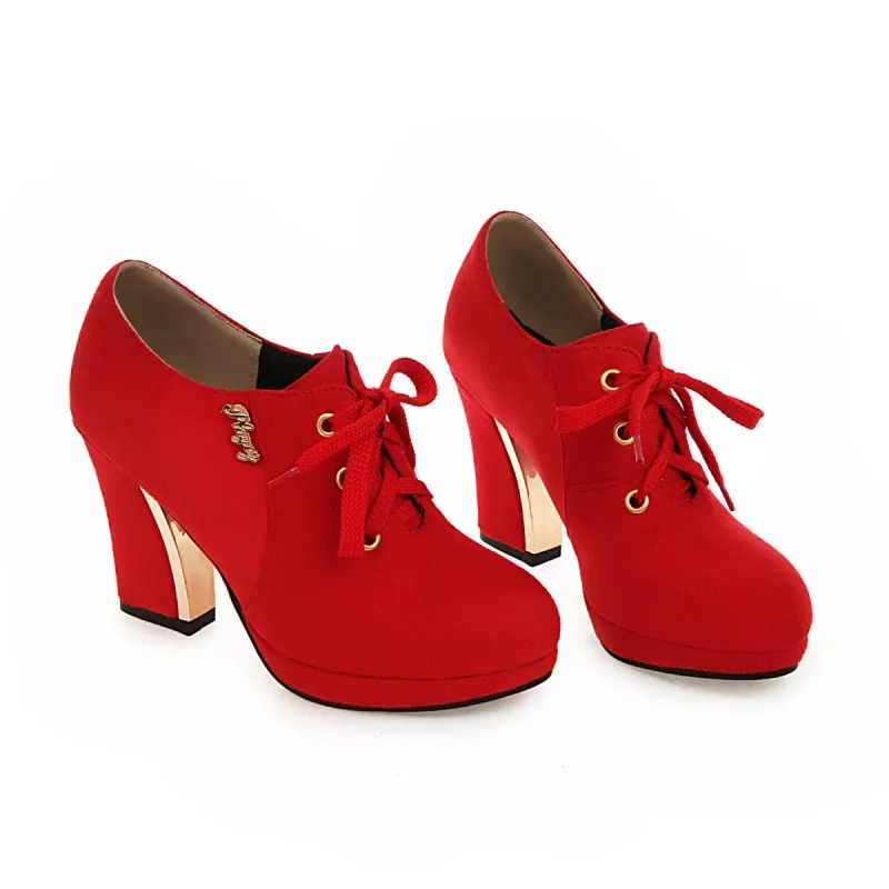 Туфли лодочки женские на высоком каблуке заостренный носок шнуровке небольшие