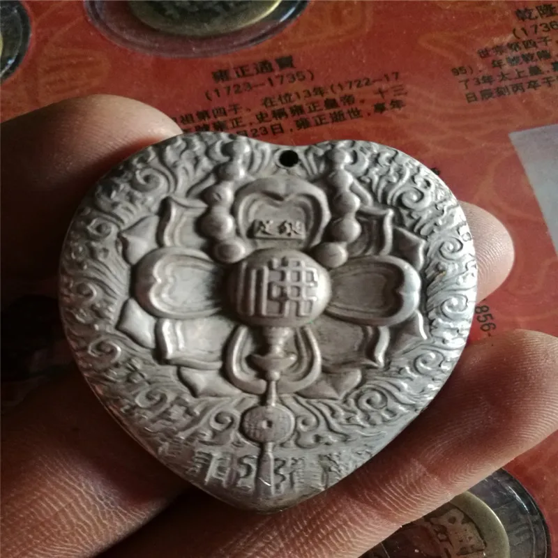 4*4cm/Old Tibetan Silver Buddhism Head Pendants Transhipped Buddha Amulet | Statues & Sculptures