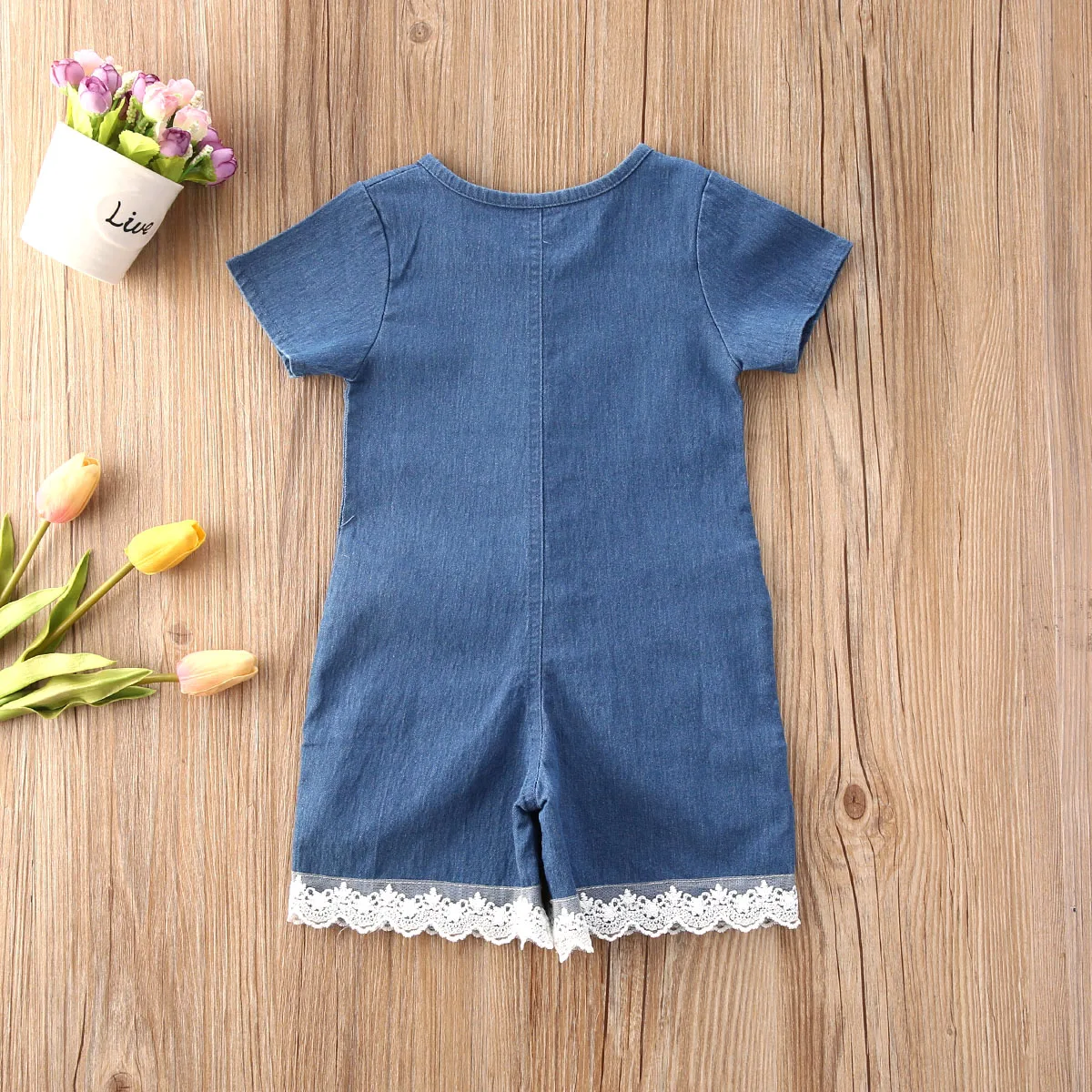 Летняя одежда для маленьких девочек Джинсовый комбинезон с кружевом