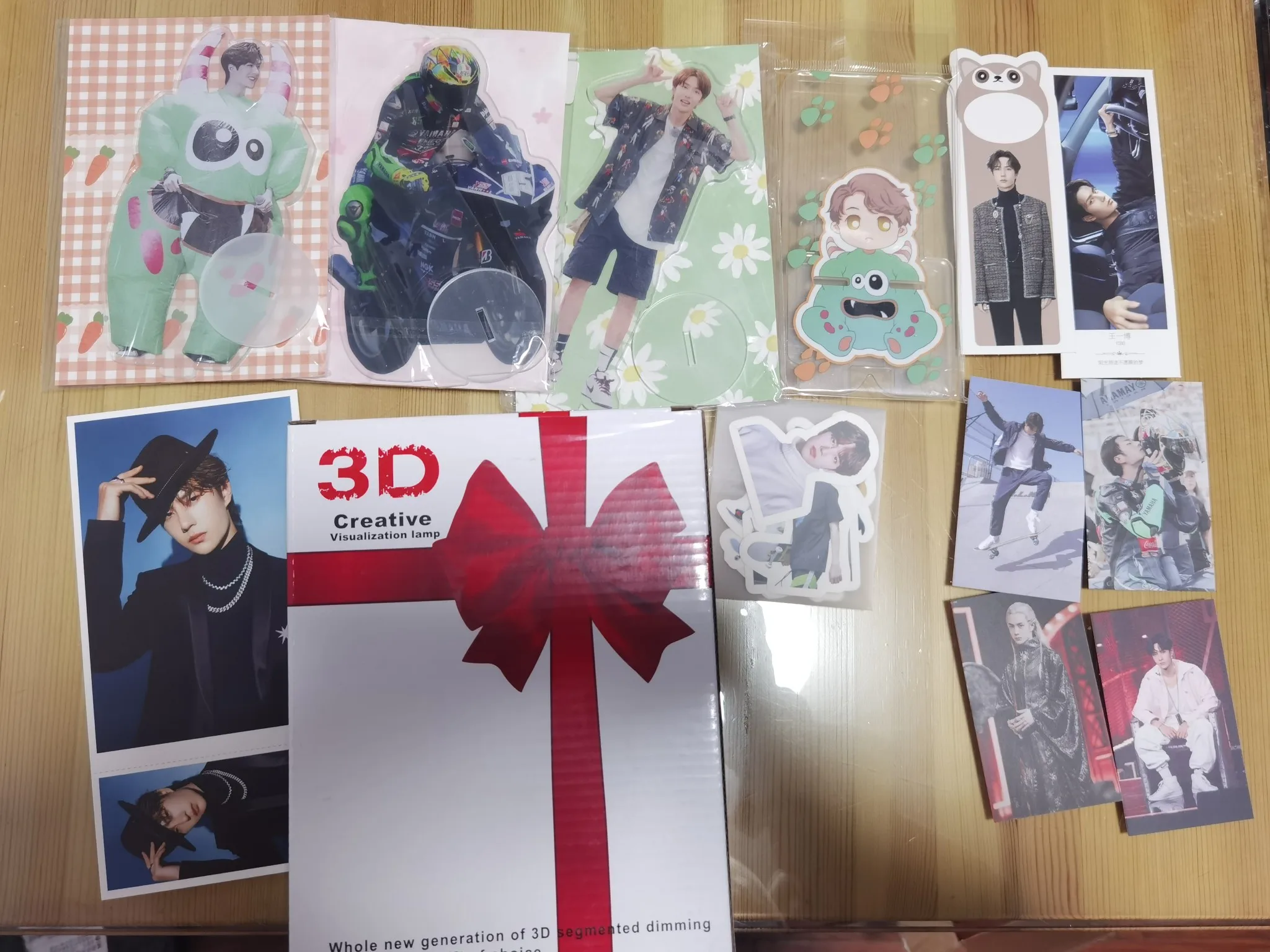 

Anime The Untamed Wang Yibo Acrylic Stand Figure Model Plate Display Cosplay Accessories Tabletop Decor Cartoon Holiday Gifts