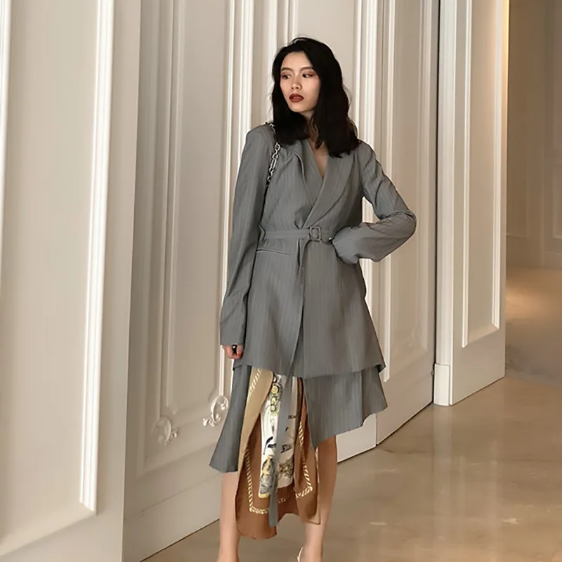 Deat New Autumn And Winter Lapel Long Sleeve Gray Striped Pattern Printed Loose Jacket+skirts Print Set JT077