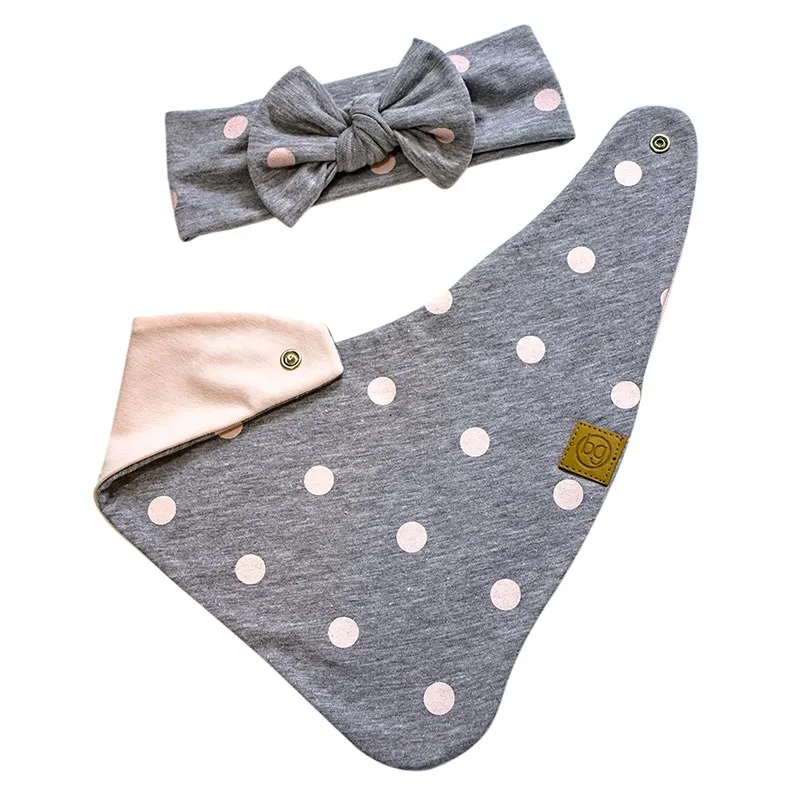 

Babygiz girls 'gray colored powder polka dot double decker bandana Apron used in four seasons