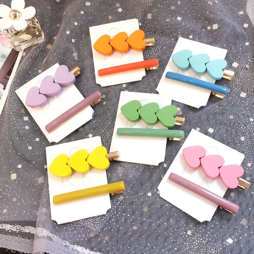 Корейские заколки из дерева в форме сердца в стиле осени для девочек и женщин, модные аксессуары оптом.