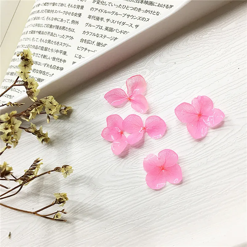 

2pcs Dried Flowers UV Resin Natural Hydrangea Dry Beauty Decal For DIY Epoxy Resin Filling Jewelry Craft Decoration 3cm - 0.8cm