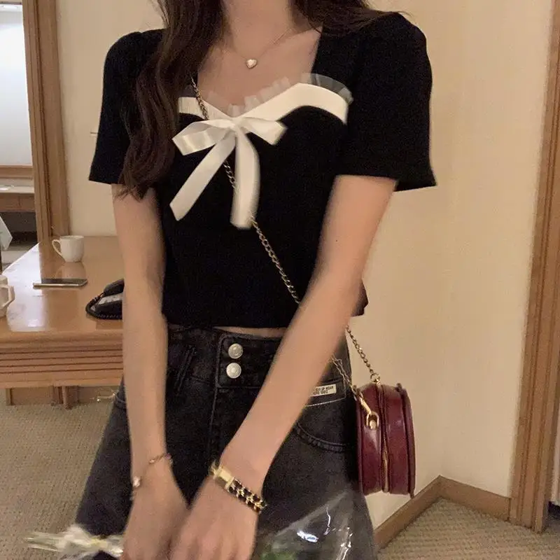 

Short tops female design sense new sweet and spicy T-shirt summer all-match high waist leaking umbilical slim short sleeves girl