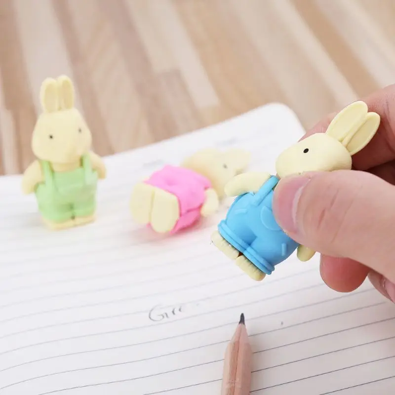 

Random one Cute Rabbit Removable Creative Robots Bear 3D Owl Plane Fighter Model Skateboard Eraser School Supplies Kids Gift