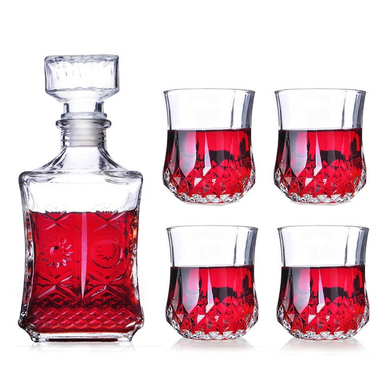 

Hellodream luxury lead-free whiskey decanter set with 4 Pcs whiskey wine glass for Alcohol Bourbon Scotch 5 Pcs Set