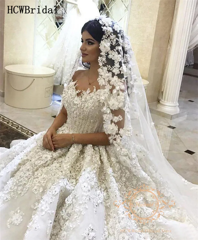 Luxury Dubai Flowers Princess Wedding Dresses Sweetheart Off The Shoulder Beaded Appliques Customize Wedding Gowns New Arrival
