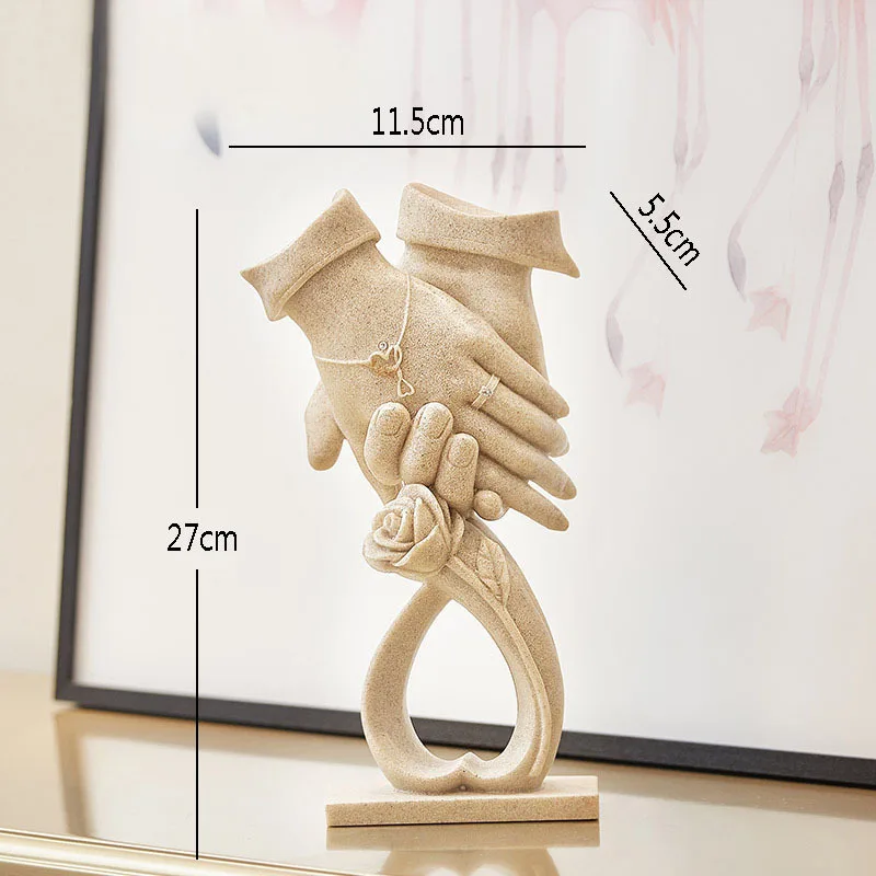 

Wedding Anniversary Gift Grit Texture Couple Holding Hands Ornaments Resin Material Crafts Desktop Decoration Nordic Home Decor