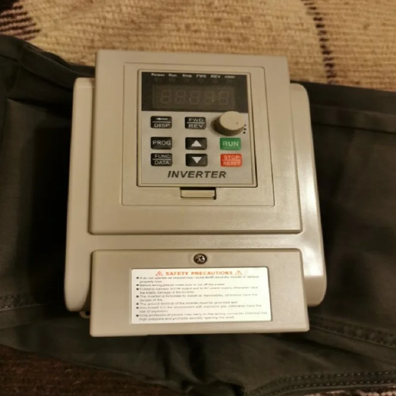 Привод частотно регулируемый 220 В переменного тока устройство управления