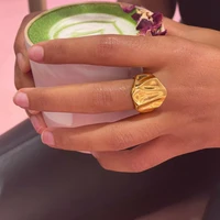 new ins geometric irregular ring simple retro temperament design sense irregular texture ring for women girls fashion jewelry