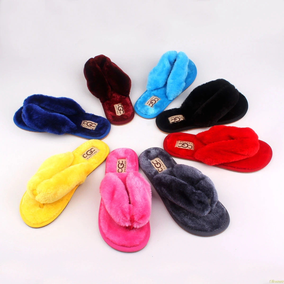 

Summer Raccoon Fur Slippers For Women Fluffy Real Fox Hair Slides Plush Home Sandals Fashion Cute Rainbow Flip Flops Ladies Shoe