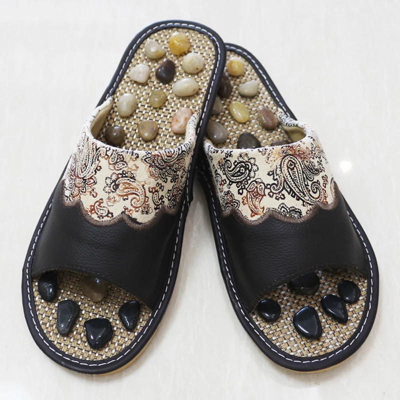 embroider dark brown Мужские массажные тапочки для ног; рефлексотерапия; Акупунктура; для пожилых людей; для активного отдыха; Массажная обувь; сандалии с галькой - Цвет: embroider dark brown
