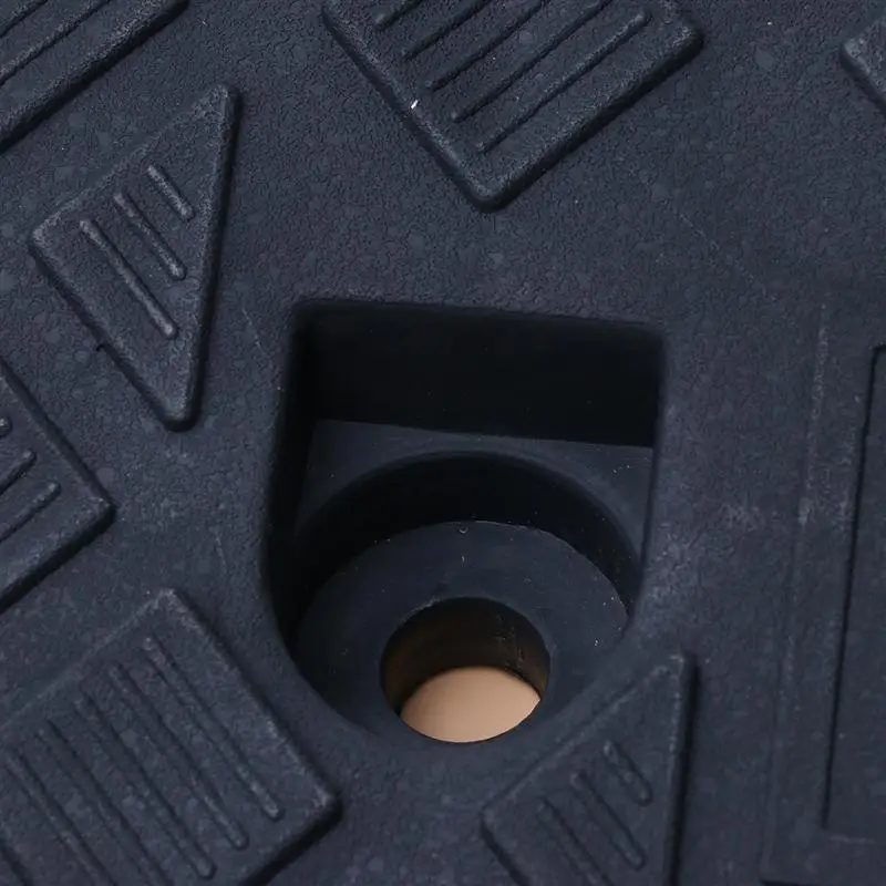 

Hard Plastic Curb Ramps Portable Heavy Duty Threshold Ramp for Car Truck Scooter Bike Motorcycle 50x27x11cm