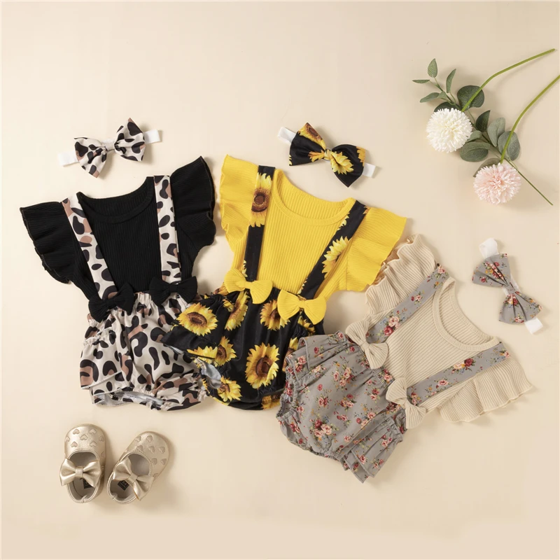 

Костюм детский однотонный с круглым вырезом, коротким рукавом + шорты на бретелях с принтом подсолнухов + повязка для волос для девочек 0-24 ме...