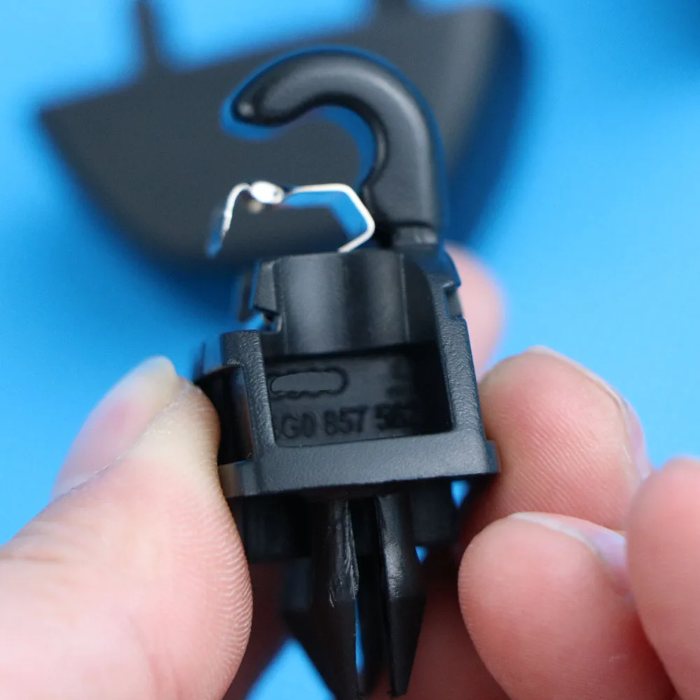 4G0857562 Пластиковый держатель крючка для солнцезащитного козырька OEM для Audi A4 A6 A8 E-Tron Polo Passat Octavia Rapid on.