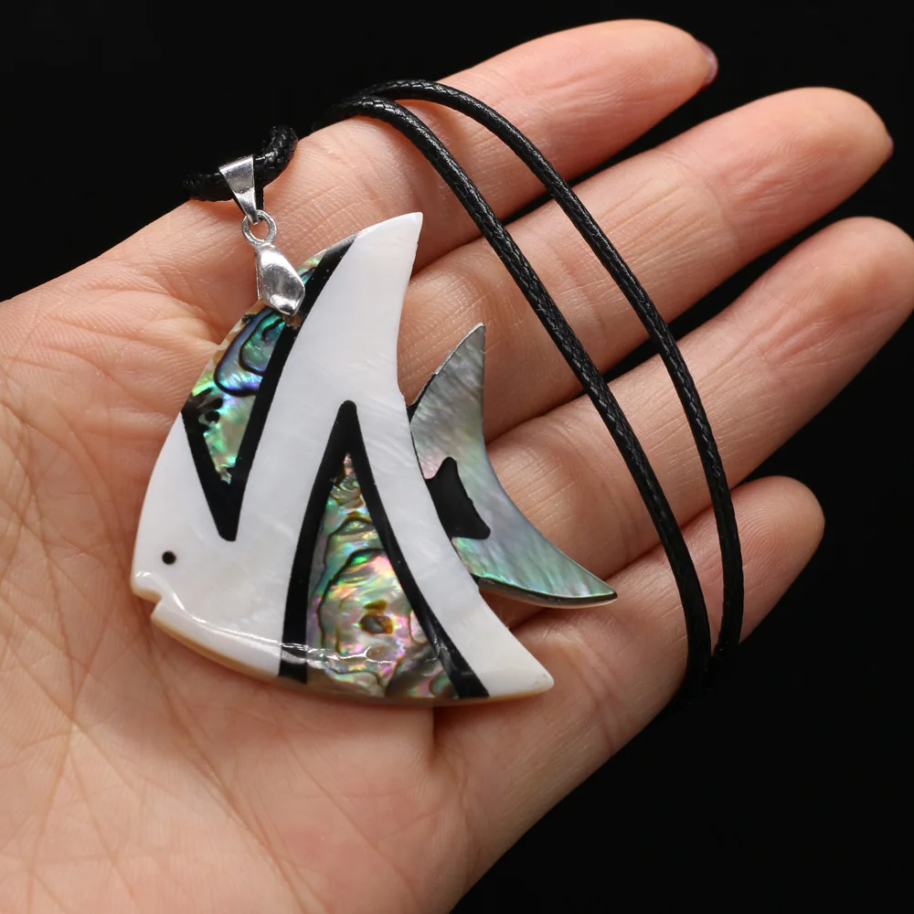 

Natural Shell Necklace With Fish-Shaped Pendant Leather Cord 2MM Charms For Elegant Women Love Romantic Gift