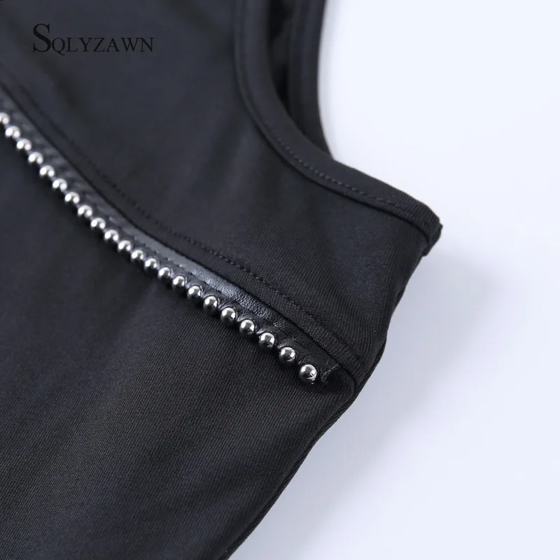 Женское боди с длинным рукавом черное облегающее в готическом стиле вырезами и