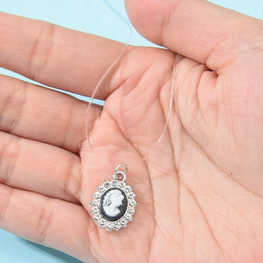 

Fashion Crystal Pendant Women Necklace Transparent Fishing Line Evil Eye Necklace Decorative Rhinestone Necklaces Jewelry Gift