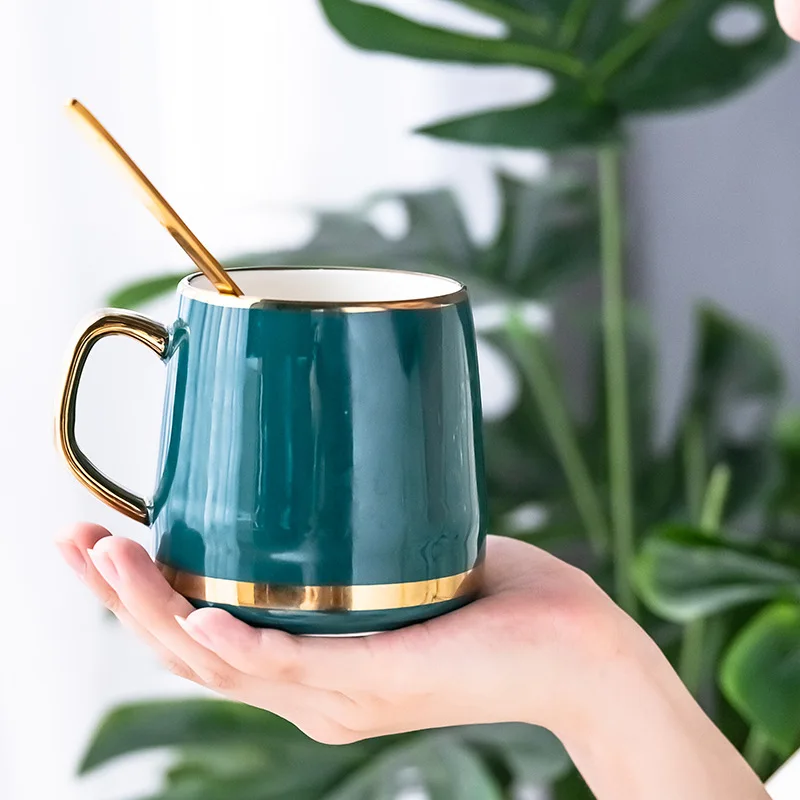 Luxurious Ceramics Coffee Cup Sets With Lid Dish Spoon Gift Box Suit Mugs Milk Tea Green Drinkware 350ml |